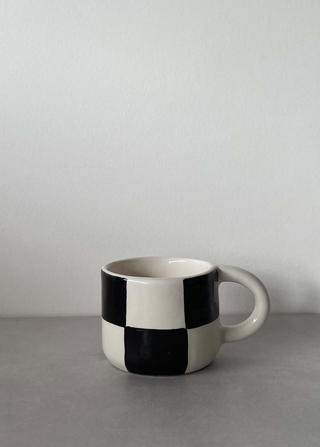Checkered Mug - Black + White